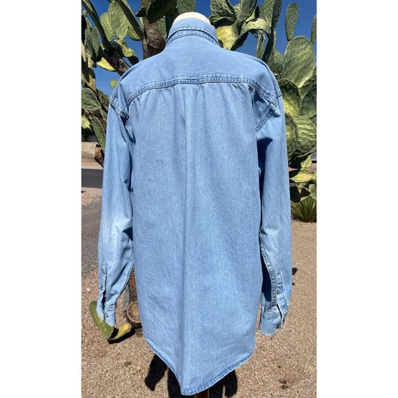 Perfectly Distressed VTG Denim Button Down Long Sleeve Shirt Med Heard Museum M - Picture 3 of 9